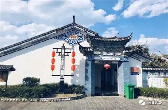 优雅的小门